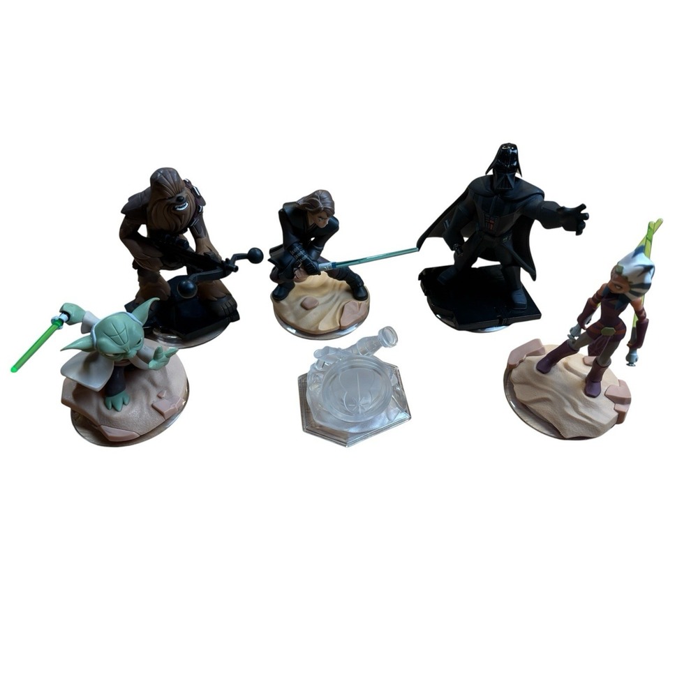 Disney Infinity 3.0 Star Wars Figurines Lot of 5 Character Figures & Power Disc